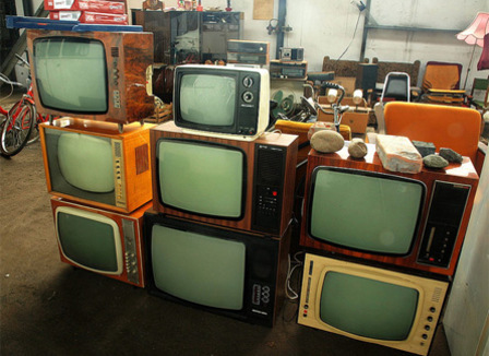 nos-4-verites-a-la-tele-a-papa