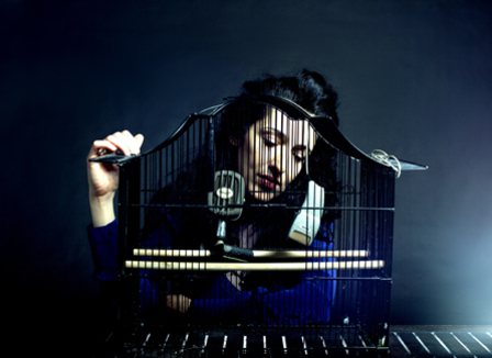leila-arab-quand-on-voit-des-gens-mourir-on-voit-l-element-binaire-0-et-1
