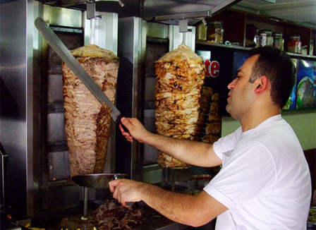 10 adresses ultimes pour déguster un kebab à Paris 10-adresses-ultimes-pour-deguster-un-kebab-a-paris