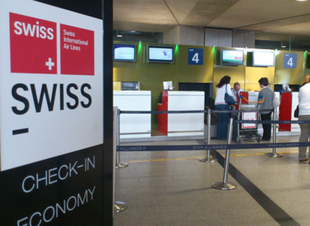 Au comptoir de la Swiss Air de Roissy, l'exil fiscal n'a pas eu lieu au-comptoir-de-la-swiss-air-de-roissy-l-exil-fiscal-n-a-pas-eu-lieu