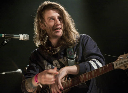 photos-girls-a-la-maroquinerie-le-5-mars