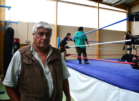 A Nanterre, l'école de catch de Don Costantino a-nanterre-l-ecole-de-catch-de-don-costantino