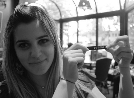 Dans la tête d'une groupie de Bachar El-Assad dans-la-tete-d-une-groupie-de-bachar-el-assad