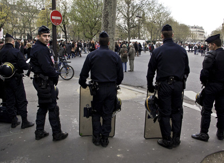 Barbes-rafle-sans-papiers
