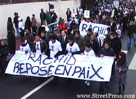 video-la-marche-pour-rachid-ado-de-16-ans-poignarde-mercredi-a-cergy
