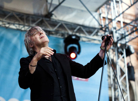 photos-festival-fnac-indetendances-sur-le-parvis-de-l-hotel-de-ville-le-23-juillet