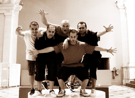 le-groupe-nouvel-r-revient-sur-la-polemique-autour-de-leur-clip-masta