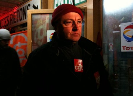 grandpuits-les-gendarmes-requisitionnent-de-force-la-raffinerie