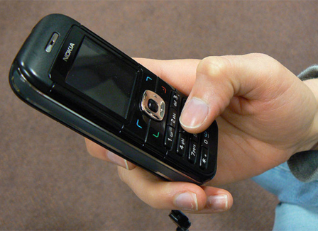 seisme-au-chili-des-oiseaux-morts-et-un-record-de-sms-le-morning-refresher